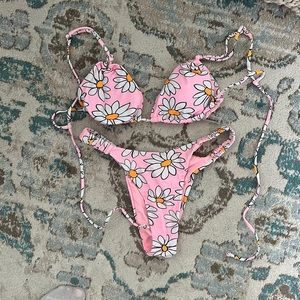 Pink daisy bikini